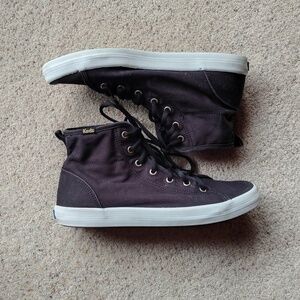 Keds Size 8 1/2 Black Canvas High Tops With Floral Lining And Gold Accents
